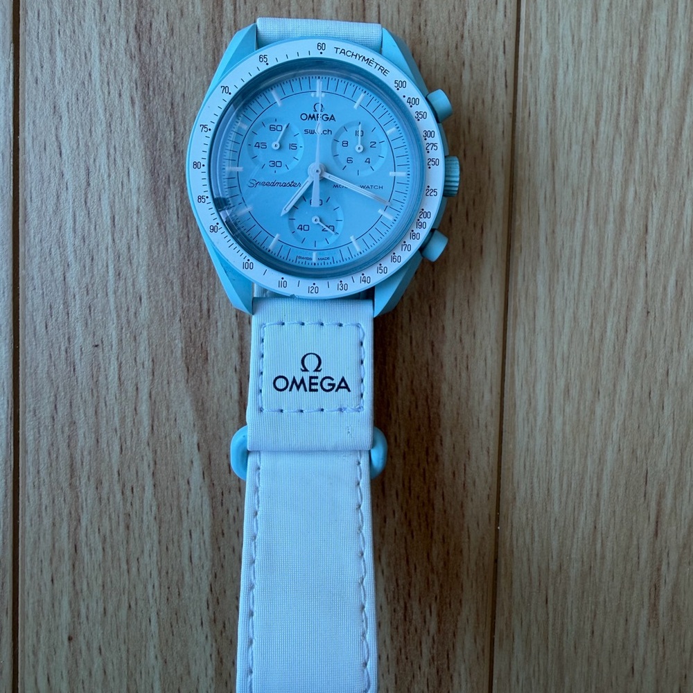 Omega White Speedmaster Chronograph Watch